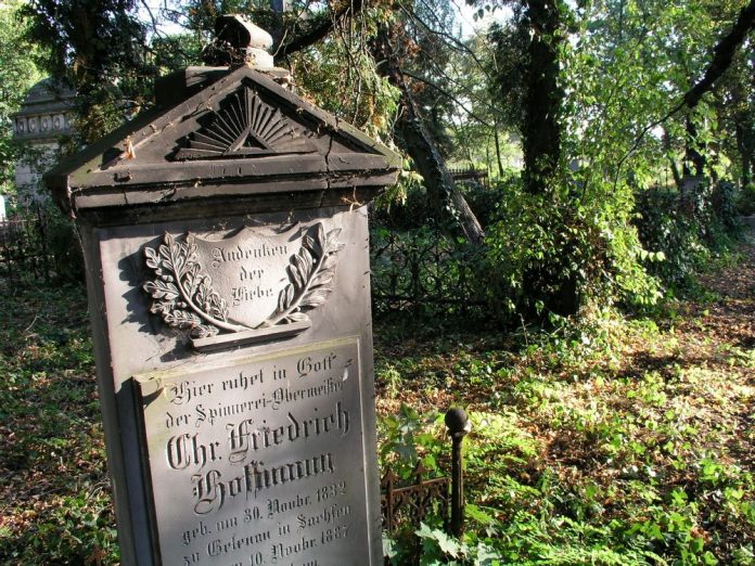 Cmentarz Ewangelicko Augsburski w Ozorkowie; Fot. eljot