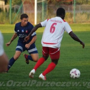 Orzeł Parzęczew zremisował w sparingu z LKS Rosanów
