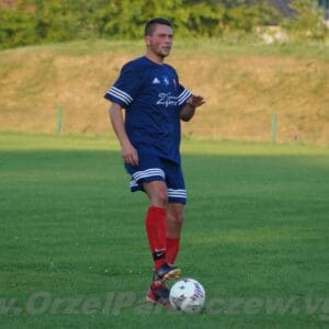 Orzeł Parzęczew zremisował w sparingu z LKS Rosanów