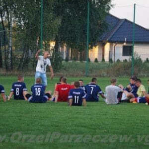 Orzeł Parzęczew zremisował w sparingu z LKS Rosanów