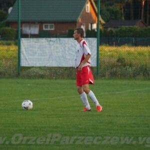 Orzeł Parzęczew zremisował w sparingu z LKS Rosanów