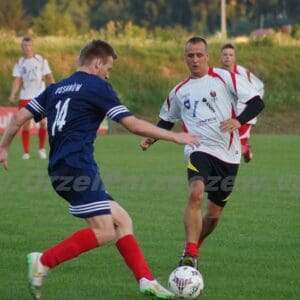 Orzeł Parzęczew zremisował w sparingu z LKS Rosanów