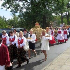 Korowód dożynkowy 11
