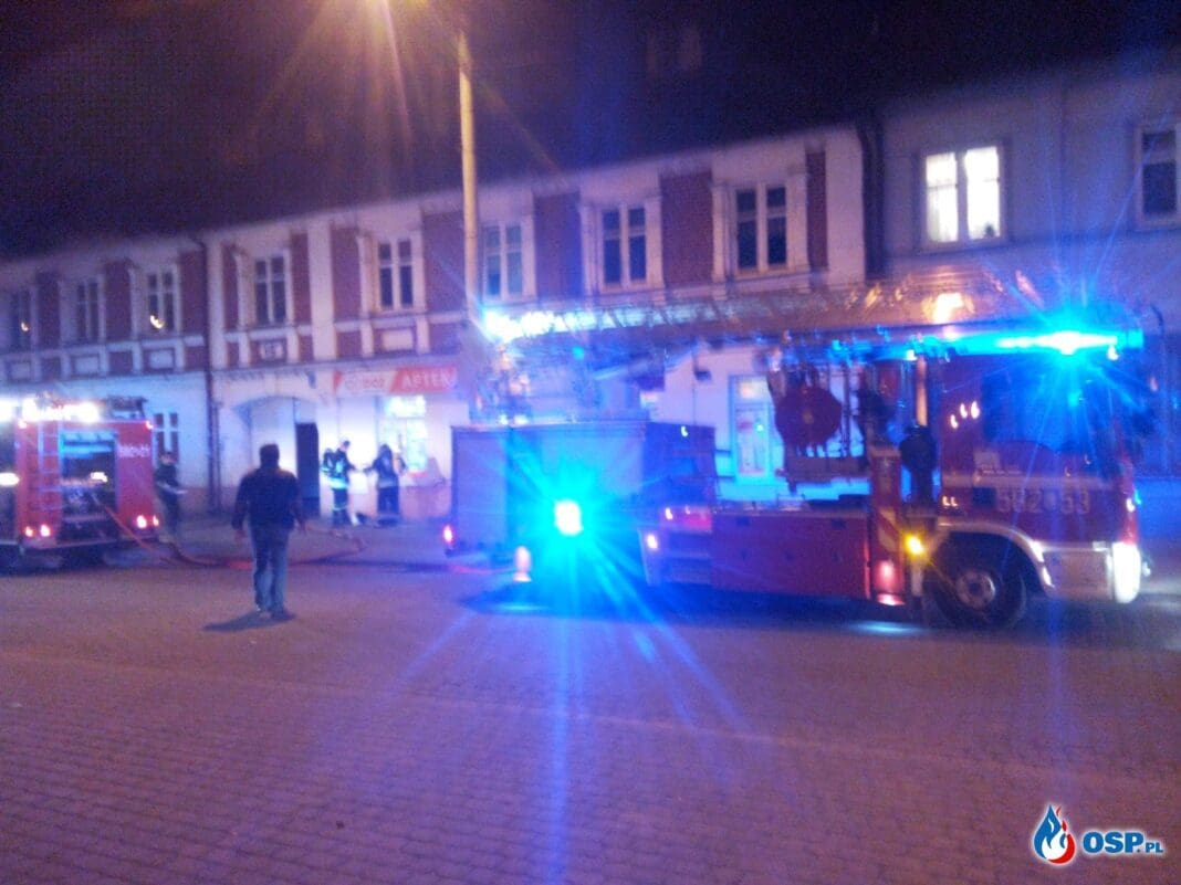 414f7824cbbb0efd7725a9bdf0e5e8ee623a8603 Pożar poddasza w Ozorkowie / fot. ospozorkow.org.pl