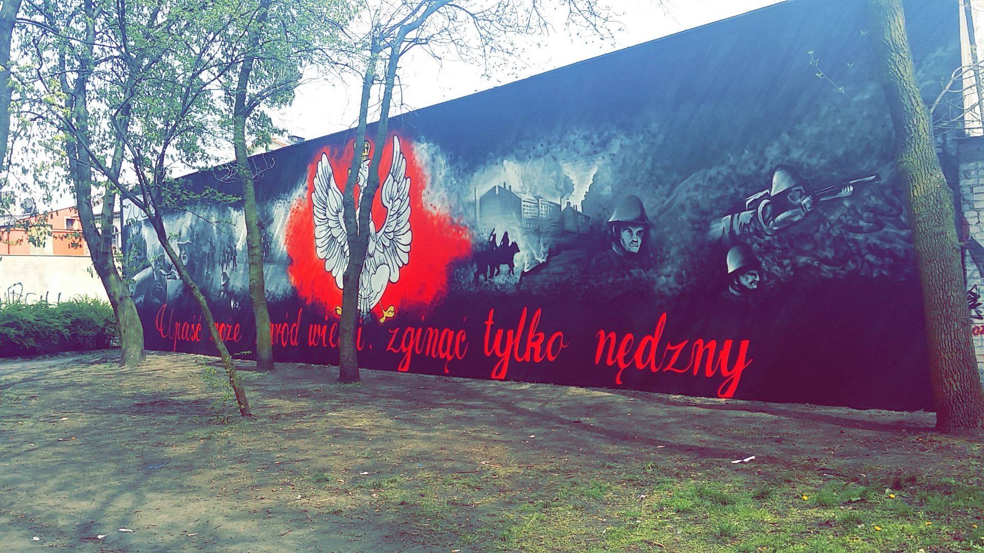 W Ozorkowie powstał mural patriotyczny upamiętniający bitwę nad Bzurą / fot. Beata Sobczak-Gieraga