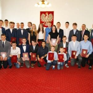 Stypendia i nagrody sportowe dla młodych zawodników / fot. umozorkow.pl