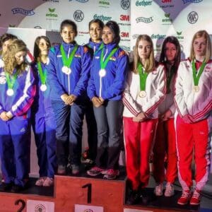 Kolejny sportowy sukces Katarzyny Komorowskiej (pierwsza z prawej) / fot. B. Pastuszka, pzss.org.pl