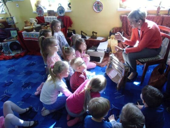 Przedszkolaki poznawały historię Ozorkowa / fot. MBP w Ozorkowie