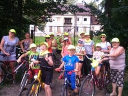 Rowerzyści zwiedzili kolejne atrakcje gminy Ozorków / fot. KG Babiniec