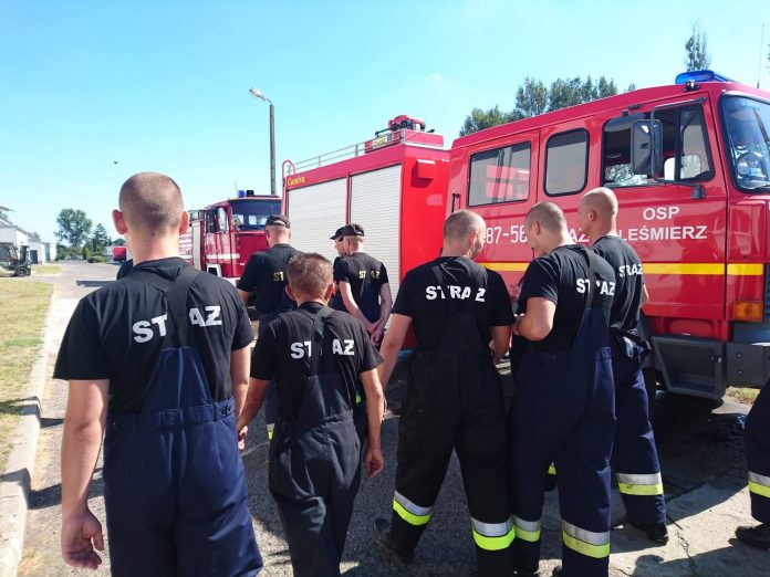 Strażacy ochotnicy ćwiczyli w Leśmierzu / fot. OSP Ozorków
