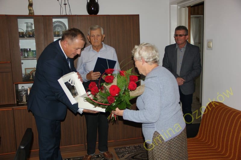 jubilaci-szymascy-x-2016r-021 Kolejni jubilaci uhonorowani przez Wójta / fot. ug-ozorkow.pl