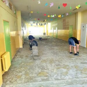 Remont w Szkole Podstawowej nr 2 W budynku wymieniane są