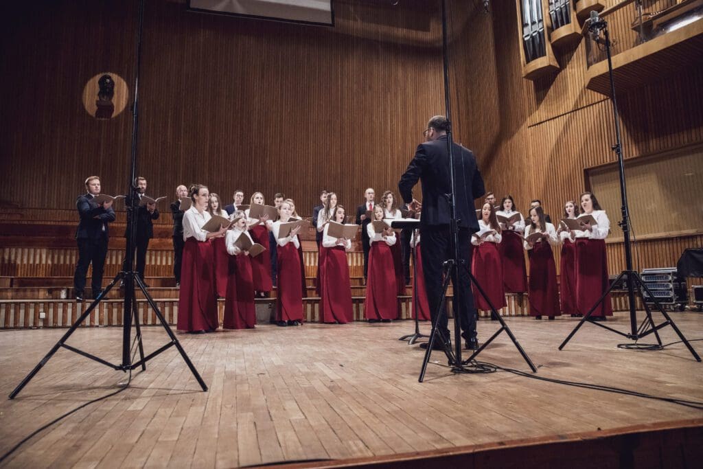 16-pazdziernika-2022-Koncert-Choru-UKSW-z-Warszawy.jpg