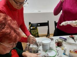 Warsztaty świąteczne dla Klubu Seniora w MOK