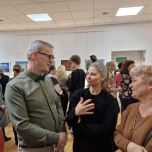 1701254167_20_„Uczen-i-mistrz-czyli-slow-kilka-o-wernisazu-Romana-Wrzeskiewicza.jpg