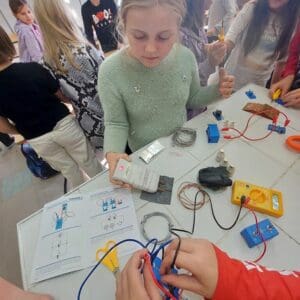 1701342009_625_„Nauka-pelna-energii-Szkola-Podstawowa-nr-4-z-Oddzialami-Integracyjnymi.jpg