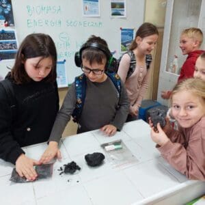 1703860208_920_Nauka-Pelna-Energii-w-SP-nr-4-W-Ozorkowie.jpg