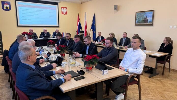 Budżet Gminy na 2025 rok: Kluczowe inwestycje i zrównoważony rozwój Podczas dzisiejszej sesji Rady Miejskiej został przyjęty budżet na rok 2025. To...
